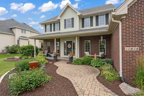 12828 Timberline Drive, Urbandale, IA 50323