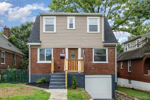 1520 Manss Avenue, Cincinnati, OH 45205