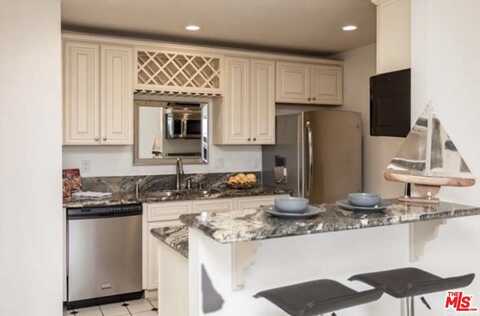 6600 Warner Ave, Huntington Beach, CA 92647