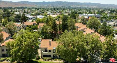 3192 Darby St, Simi Valley, CA 93063