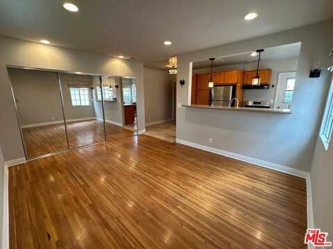 5656 Airdrome St, Los Angeles, CA 90019