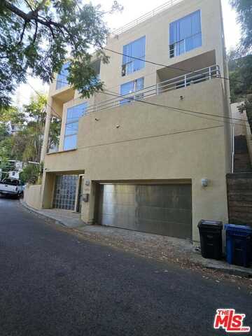8613 Franklin Ave, Los Angeles, CA 90069