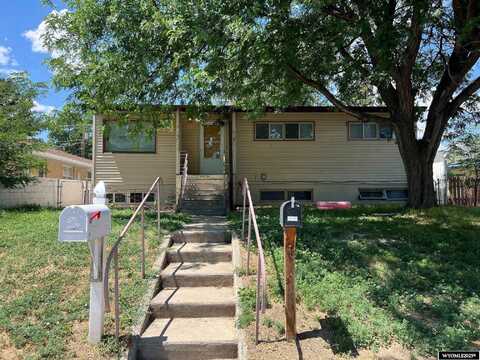 107 13th Street, Wheatland, WY 82201