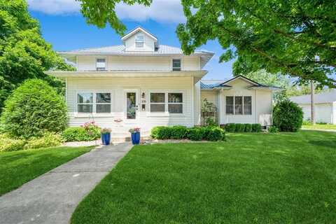 106 Prospect Street NW, Blairstown, IA 52209