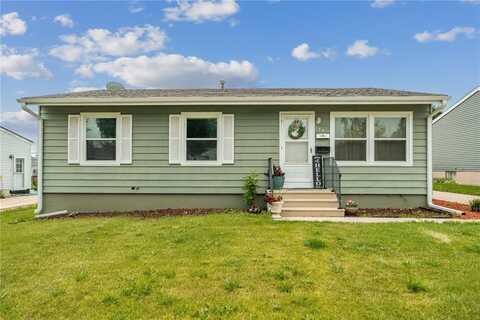 144 Cherry Hill Road NW, Cedar Rapids, IA 52405