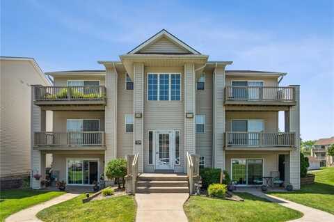 1240 44 Street, Marion, IA 52302