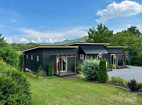 1389 Webster Road, Sylva, NC 28779
