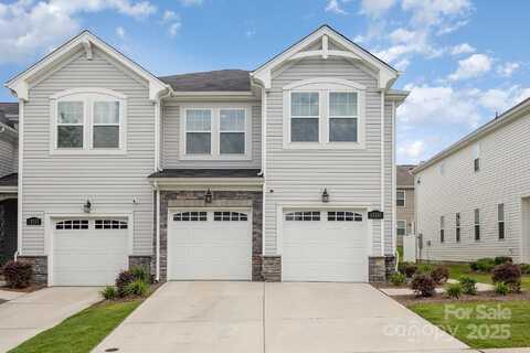 13327 Savaine Street, Charlotte, NC 28278