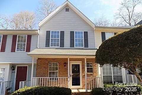 6425 Windsor Gate Lane, Charlotte, NC 28215