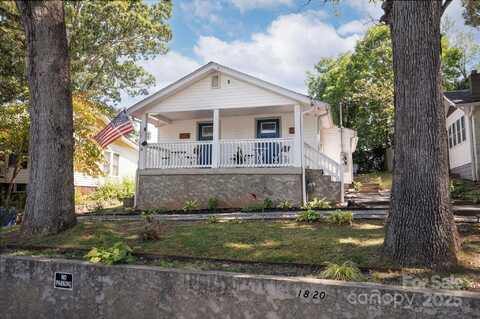 18 Oteen Park Place, Asheville, NC 28805