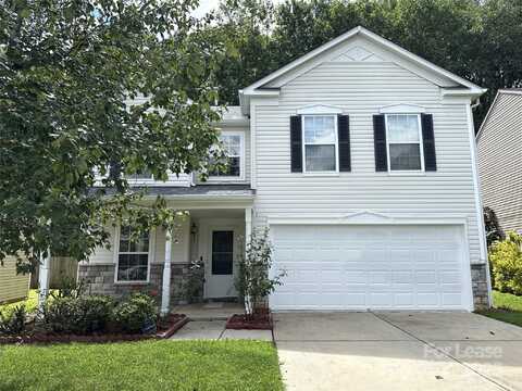 4718 Reinbeck Drive, Charlotte, NC 28269