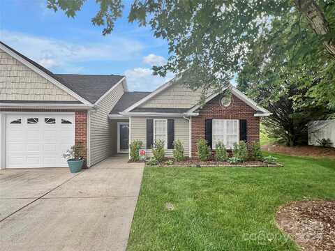 200 Edinburgh Court, Mount Holly, NC 28120