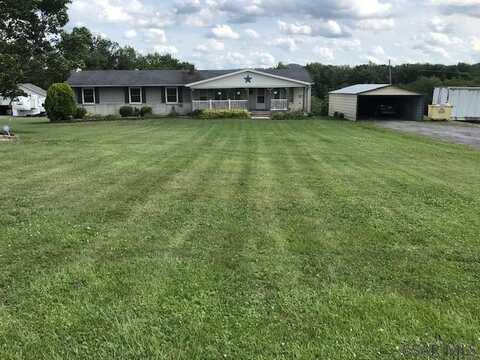 527 Sugar Maple Avenue, Hollsopple, PA 15935