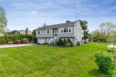 223 Seneca Drive, Groton, CT 06340