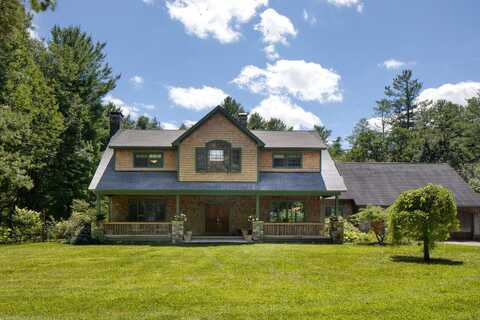 93 Gray Lane, Goshen, CT 06756