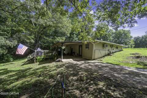 185 Corinth Road, Darden, TN 38328