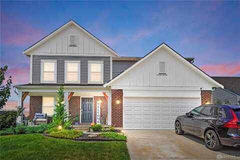 4010 Red Bud Way, Tipp City, OH 45371