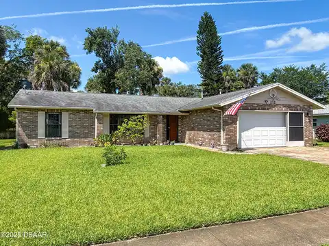 212 Wellington Drive, Daytona Beach, FL 32119