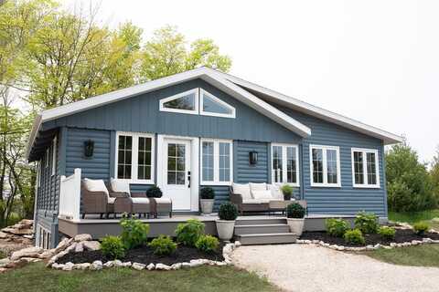 11589 Humbug Rd, Ellison Bay, WI 54210
