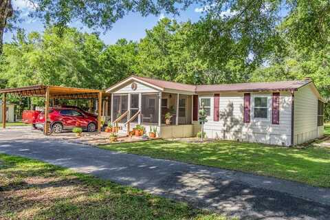5669 48th Ct, Trenton, FL 32693