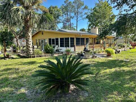 6450 State Rd 24, Cedar Key, FL 32625