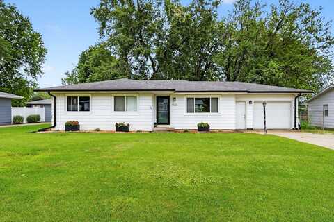 4825 Hillcrest Drive, Pleasant Hill, IA 50327