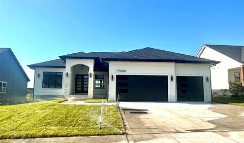 17686 Hammontree Drive, Clive, IA 50325