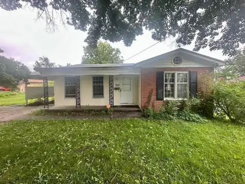 2605 Sherwood Drive, Des Moines, IA 50310