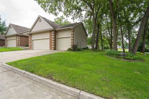 2390 NW 150th Street, Clive, IA 50325