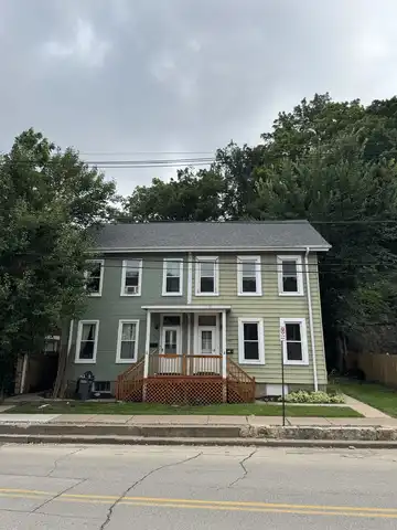 506 W Locust, Dubuque, IA 52001