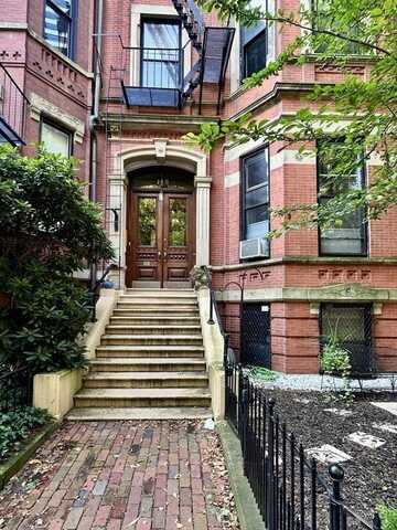 148 Marlborough Street 2F, Boston, MA 02116