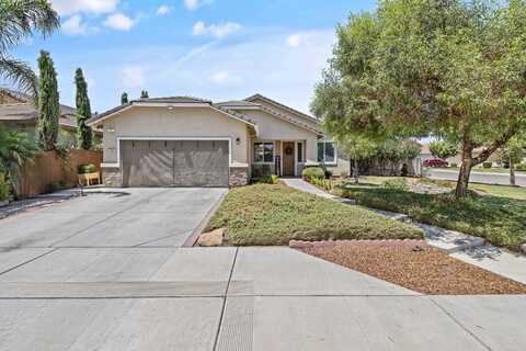 1382 Wintercrest Avenue S, Hanford, CA 93230