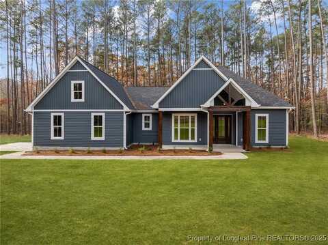 323 Leland Lane, Raeford, NC 28376