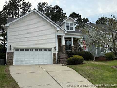 147 Lamplighter Way, Spring Lake, NC 28390