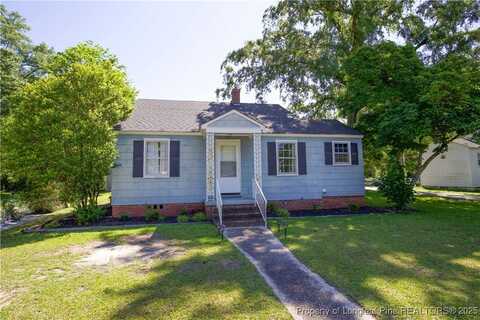 718 Anson Avenue, Laurinburg, NC 28352