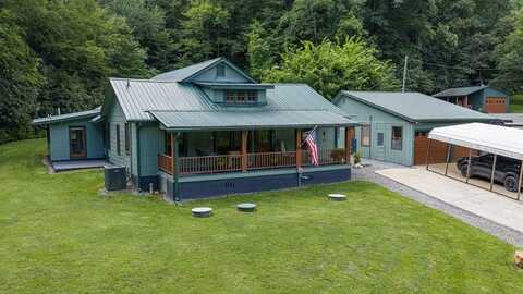 491 Levi Mathis Rd., Whittier, NC 28789