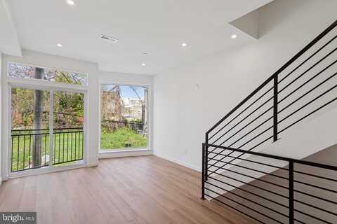 2209 N FRANKLIN STREET, PHILADELPHIA, PA 19133