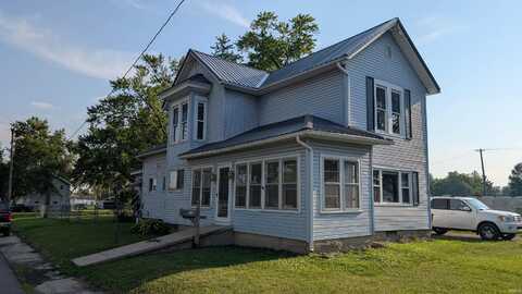 702 W Cherry Street, Bluffton, IN 46714