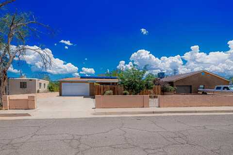 2808 ALISO Drive NE, Albuquerque, NM 87110