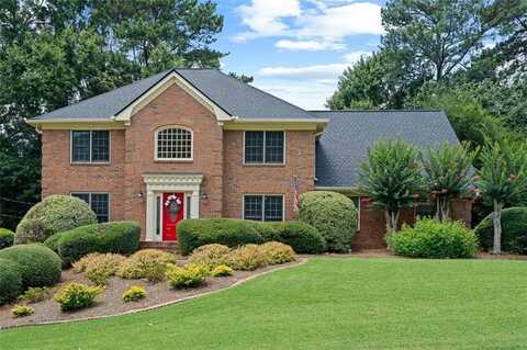 160 Amsterdam Drive SW, Lilburn, GA 30047