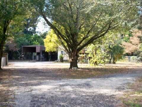 7958 Breeze Drive, North Fort Myers, FL 33917