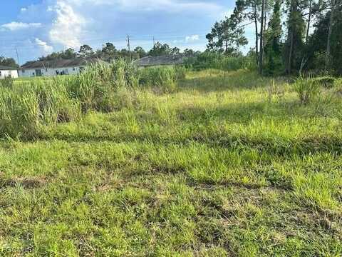 4453-4455 30th Street SW, Lehigh Acres, FL 33973