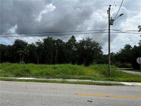 1707 E 6TH Street, Lehigh Acres, FL 33972