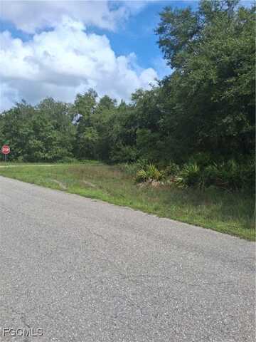 516 Scott Avenue, Lehigh Acres, FL 33972