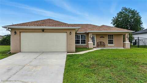 2910 41st Street SW, Lehigh Acres, FL 33976