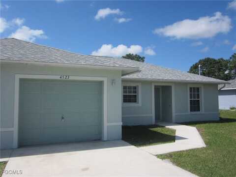 4521/4523 22nd Street SW, Lehigh Acres, FL 33973