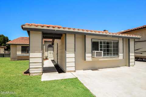 1115 E Avenue J6, Lancaster, CA 93535