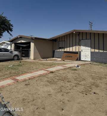 38446 Landon Avenue, Palmdale, CA 93550