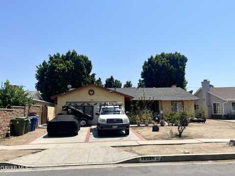 15926 Napa Street, North Hills, CA 91343