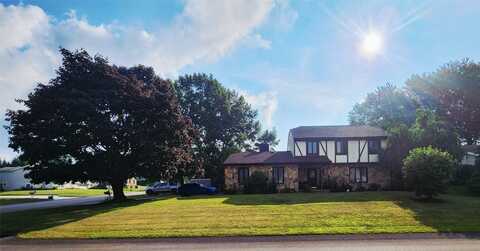 1305 FIELDCREST Drive, Erie, PA 16505